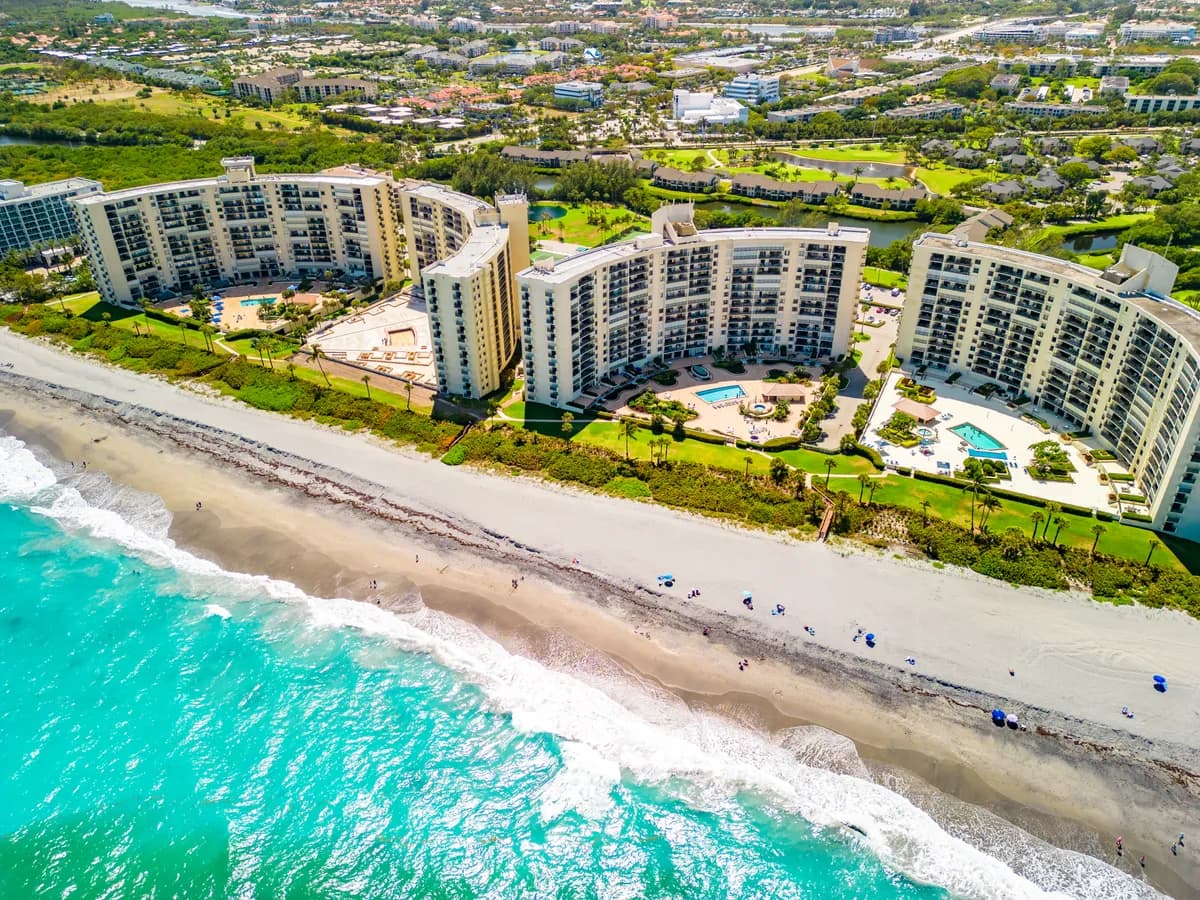 Resort-style condominium tower with hotel amenities